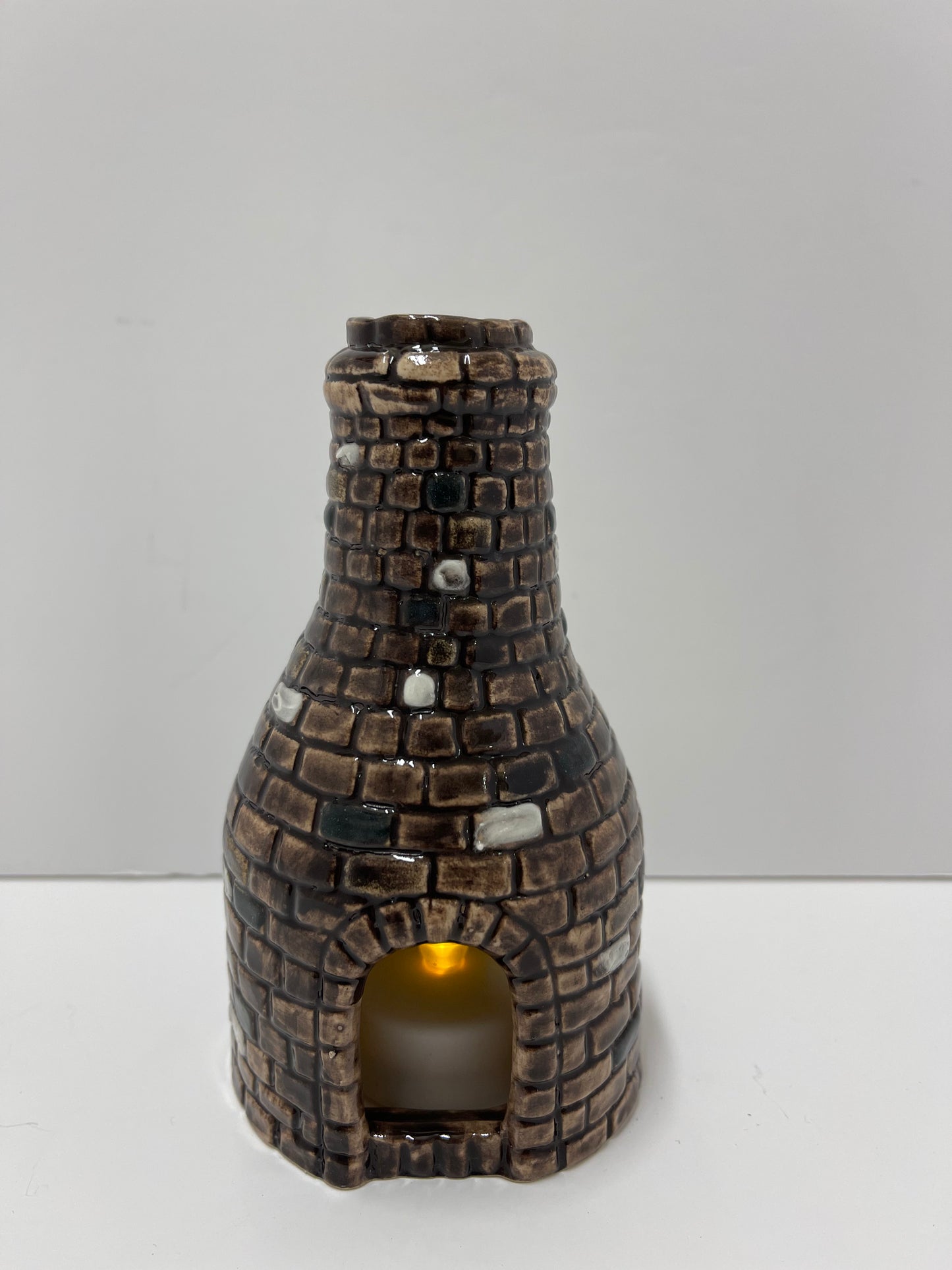 Bottle Kiln medium T light 13cm Brown
