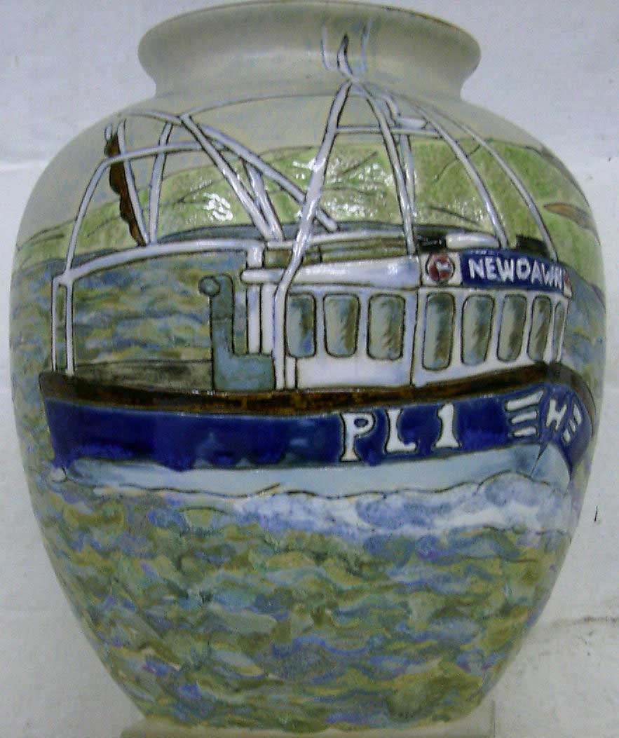 commission sailing vase